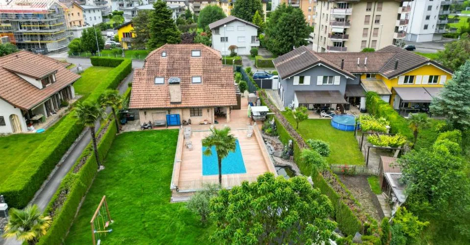 BOUVERET - TERRAIN CONSTRUCTIBLE POUR IMMEUBLE
