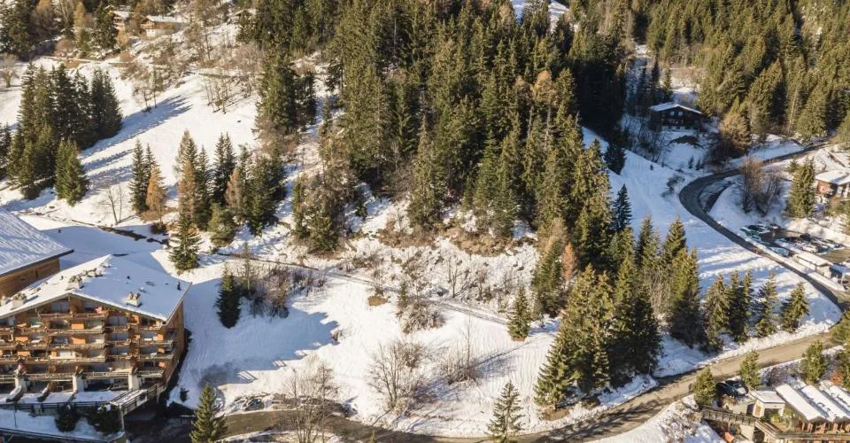 Magnifique terrain à bâtir au coeur de la station