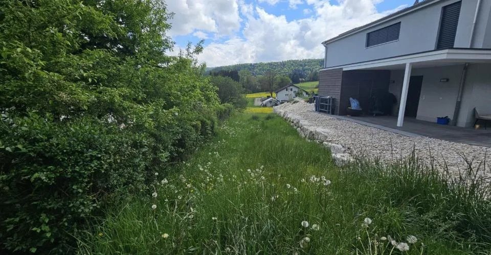 À vendre à Movelier terrain à bâtir de 1'468 m²