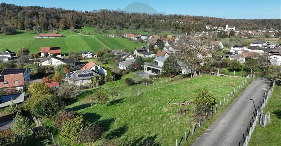 À vendre – magnifiques parcelles à bâtir dès 580 m² à Coeuve
