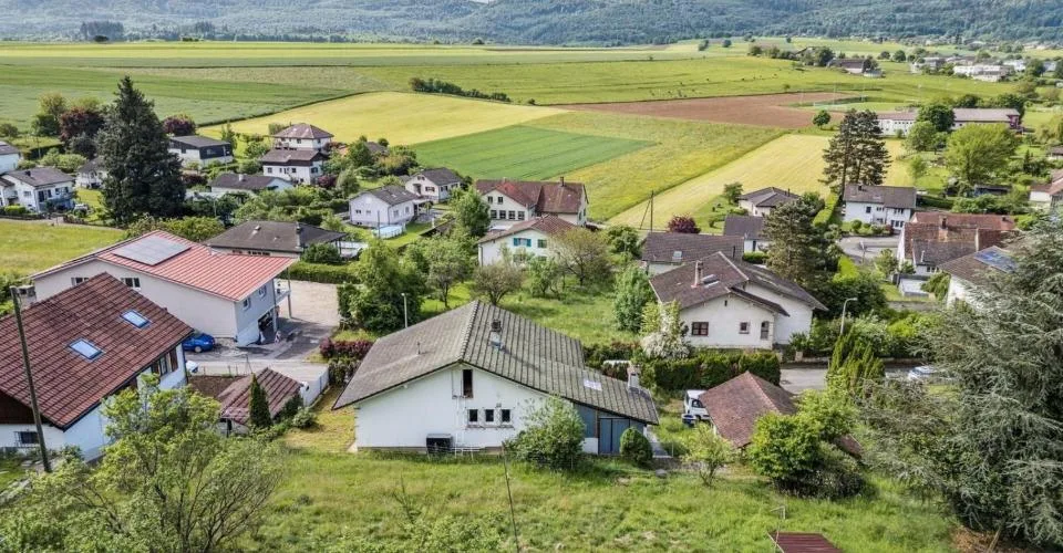 Terrain à bâtir de 1 590 m² à Fontenais - Opportunité de projet immobi