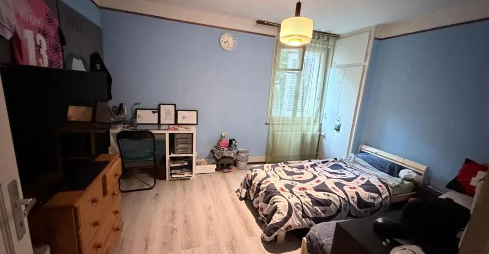 Immeuble de rendement avec fort potentiel de développement à Châtel-Saint-Denis(FR)
