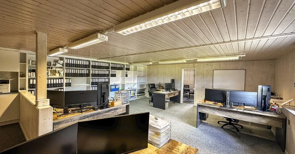 VUADENS | Immeuble mixte pour entreprises ou rendement – Foto 11 von 13