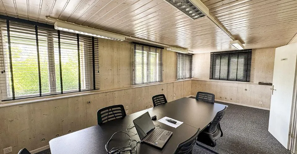 VUADENS | Immeuble mixte pour entreprises ou rendement – Foto 9 von 13