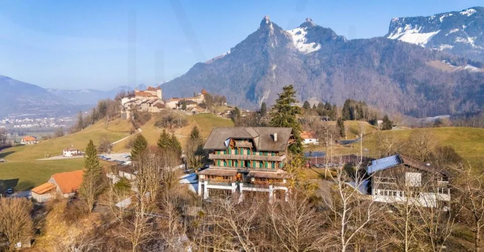 Institut de la Gruyère ? Une Pépite intemporelle au coeur de l'histoire et de l'innovation !