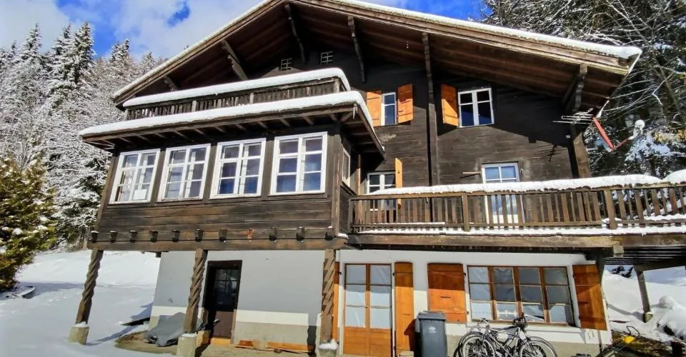 25 37 Bed and Breakfast Les Papillons- A rénover