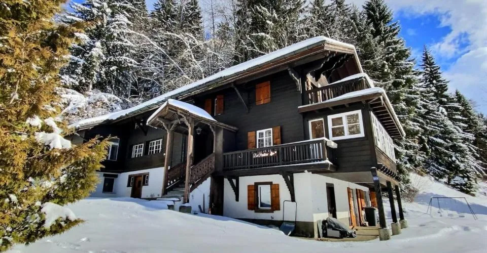 25 37 Bed and Breakfast Les Papillons- A rénover