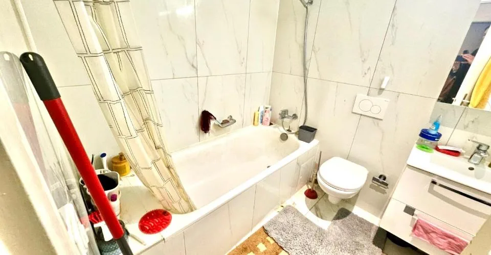 Immeuble mixte à vendre au centre-ville
