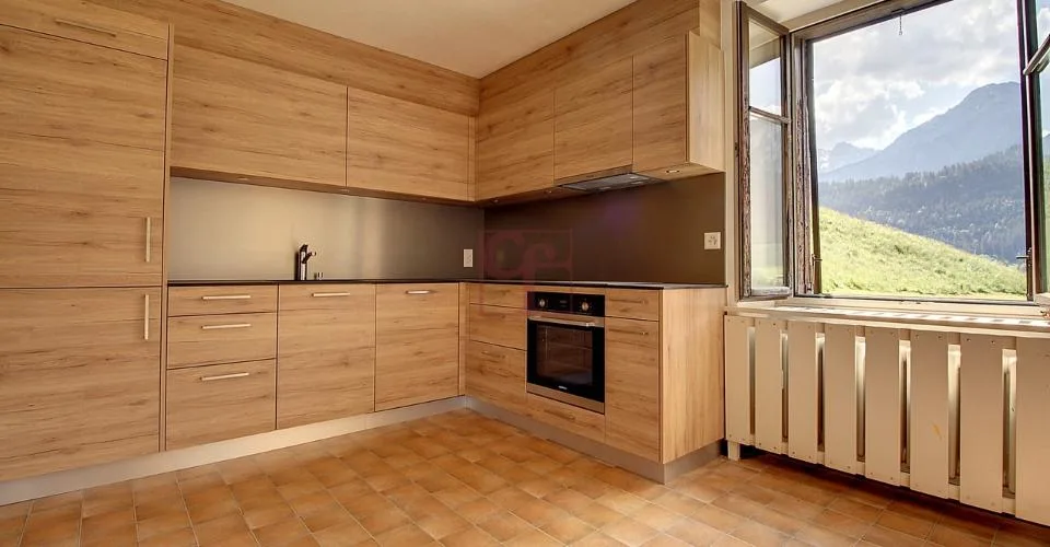 Immeuble mixte en PPE au cœur du village – photo 2 of 7