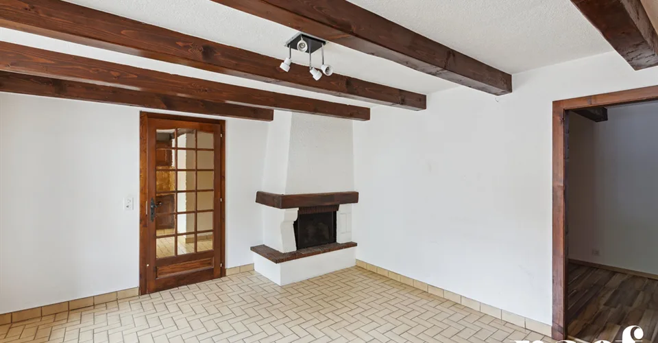 Maison villageoise locative de 3 appartements