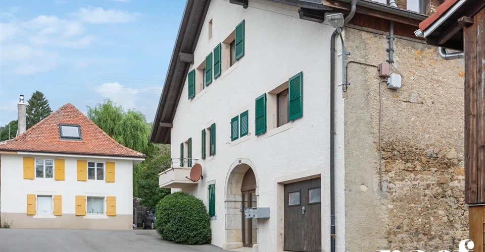 Maison villageoise locative de 3 appartements