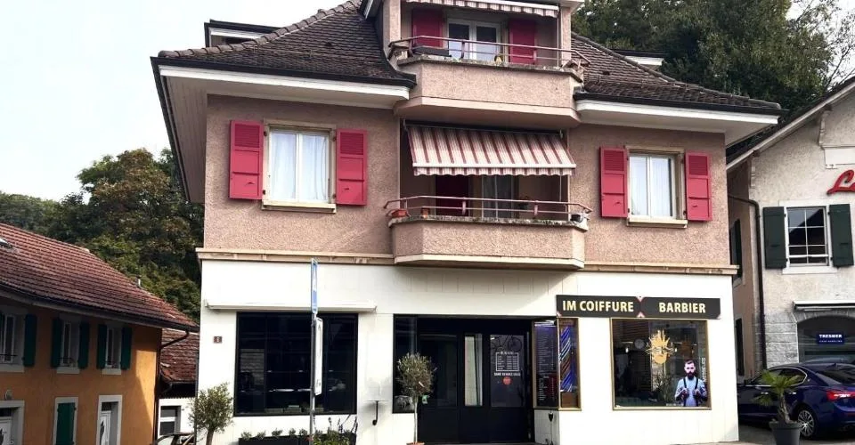 Immeuble mixte de rendement + local indépendant au coeur d'Oron-la-Ville