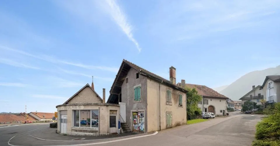 Ensemble immobilier à rénover au coeur de Baulmes, 2'934 m³