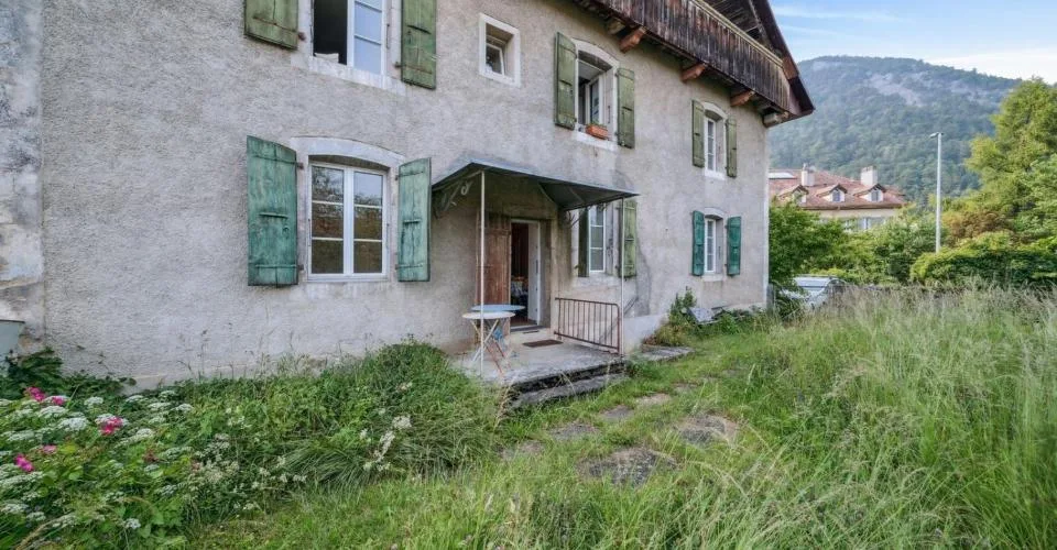 Ensemble immobilier à rénover au coeur de Baulmes, 2'934 m³