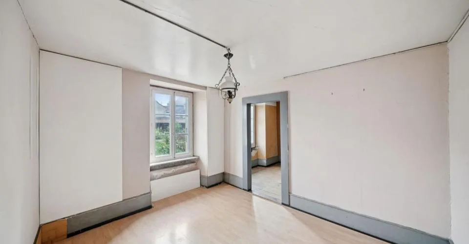 Ensemble immobilier à rénover au coeur de Baulmes, 2'934 m³