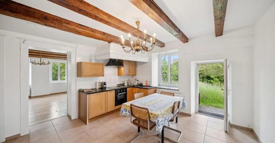 Ensemble immobilier à rénover au coeur de Baulmes, 2'934 m³