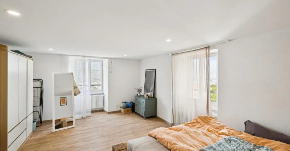 Immeuble locatif de 3 logements à proximité de Sion