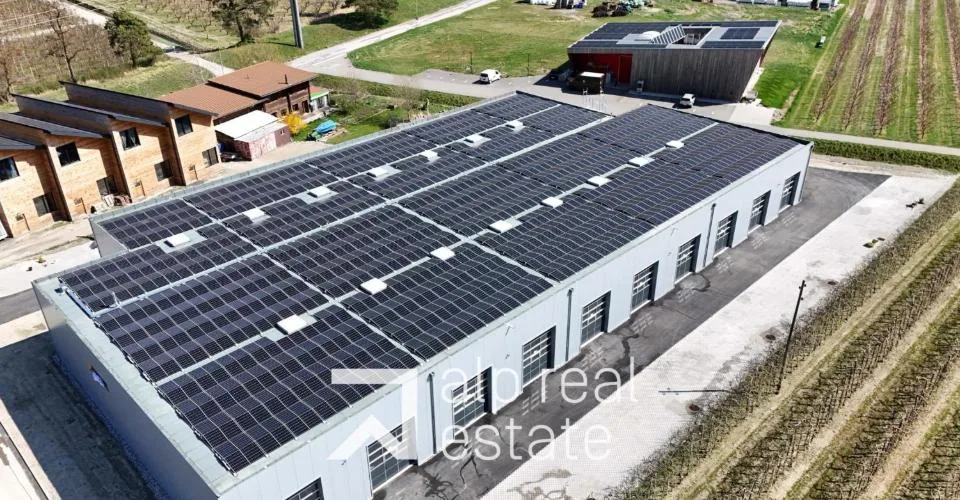 Espace modulable de 124m² - Flexibilité & accessibilité stratégique A9