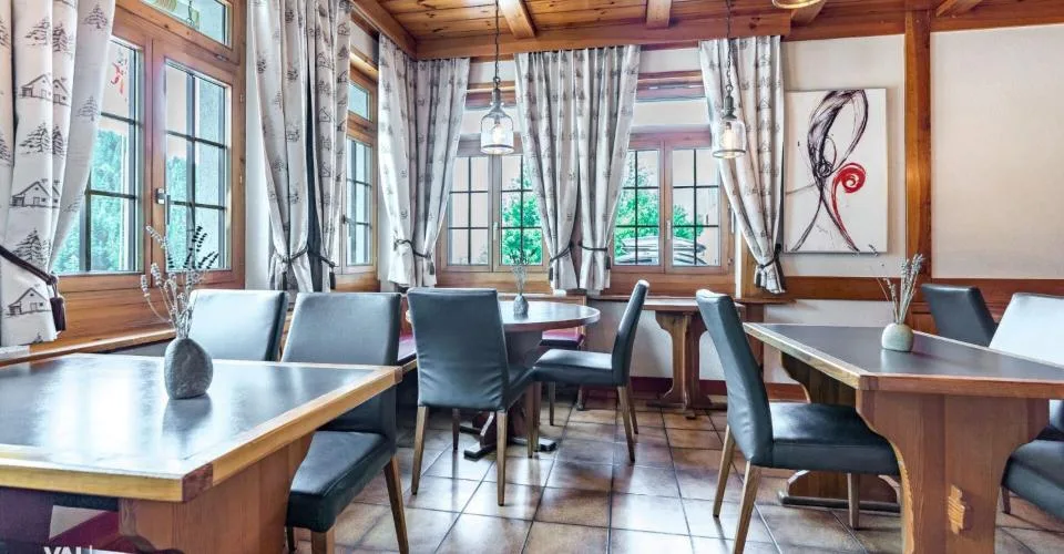 Hôtel-Restaurant Jägerheim dans un emplacement privilégié avec une large gamme d'utilisations
