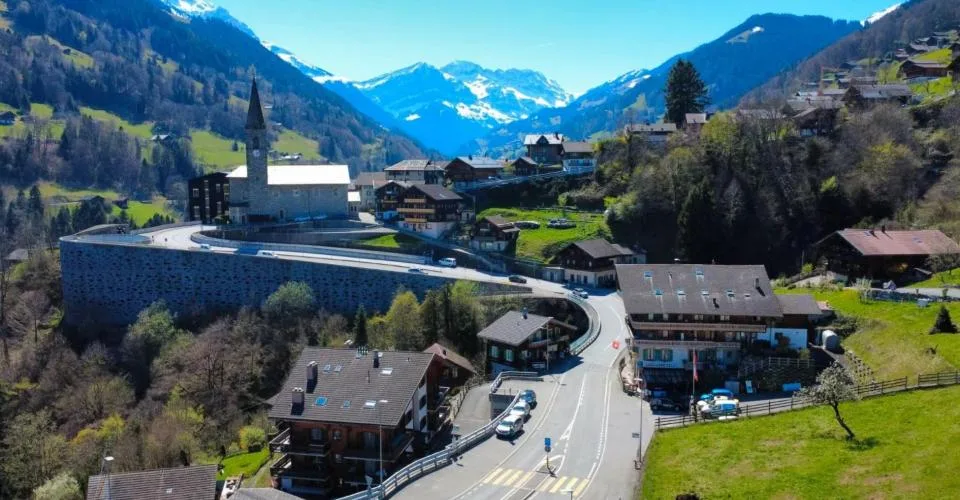 Immeuble mixte à Troistorrents - 12 logements et 1 commerce