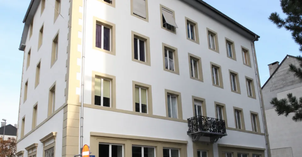 Lot d'un Immeuble de rendement avec deux parcelles de terrain constructibles au Locle(NE)