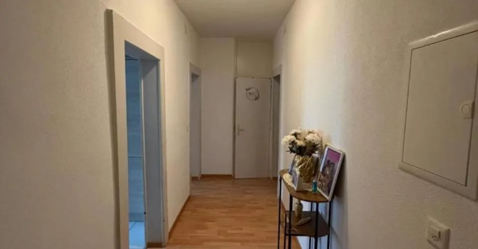 Lot d'un Immeuble de rendement avec deux parcelles de terrain constructibles au Locle(NE)