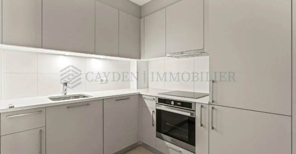 Exclusivité! immeuble de rendement mixte.