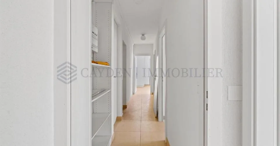Exclusivité! immeuble de rendement mixte.