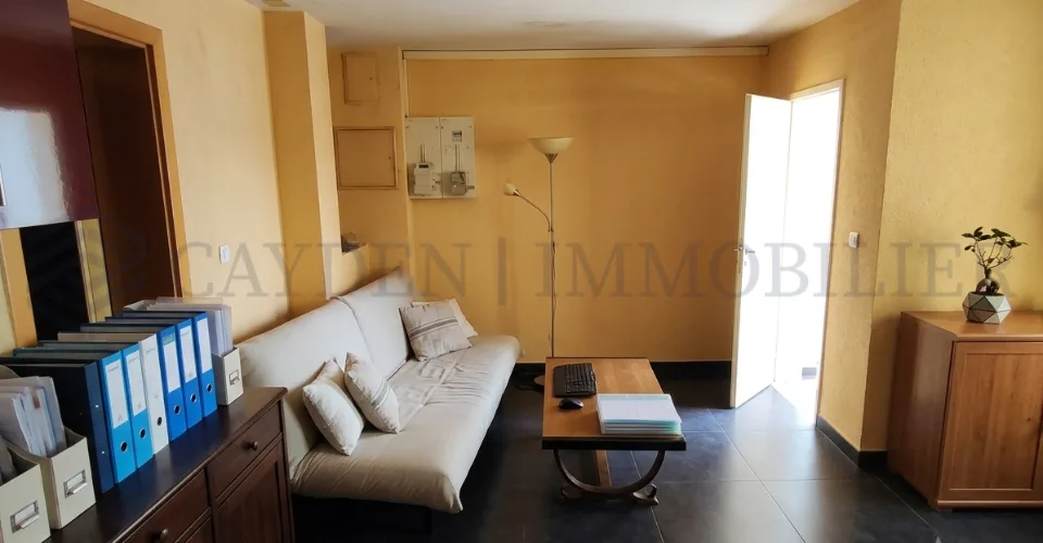 Maison avec 6 logements à fort rendement locatif!