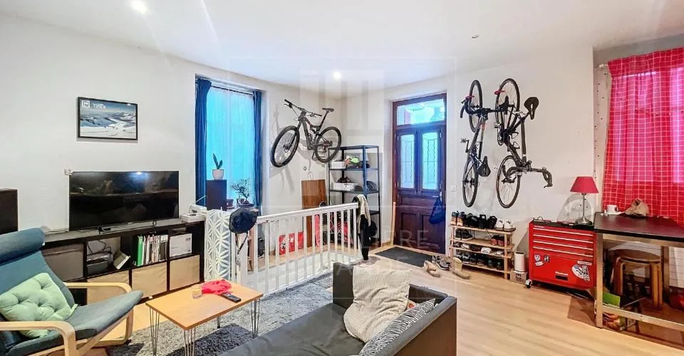 Charmant petit immeuble de rendement