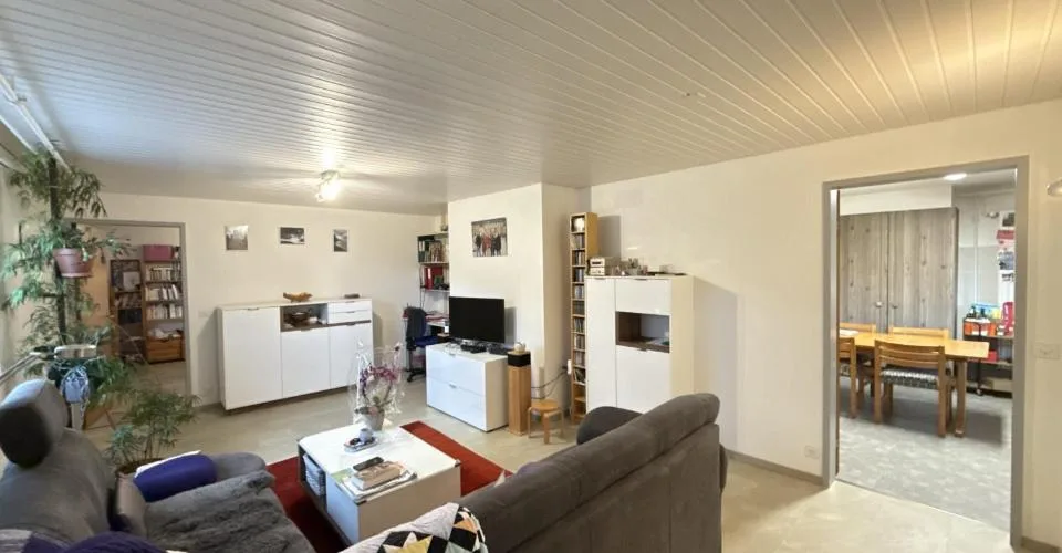 À Develier maison locative de 3 appartements à vendre