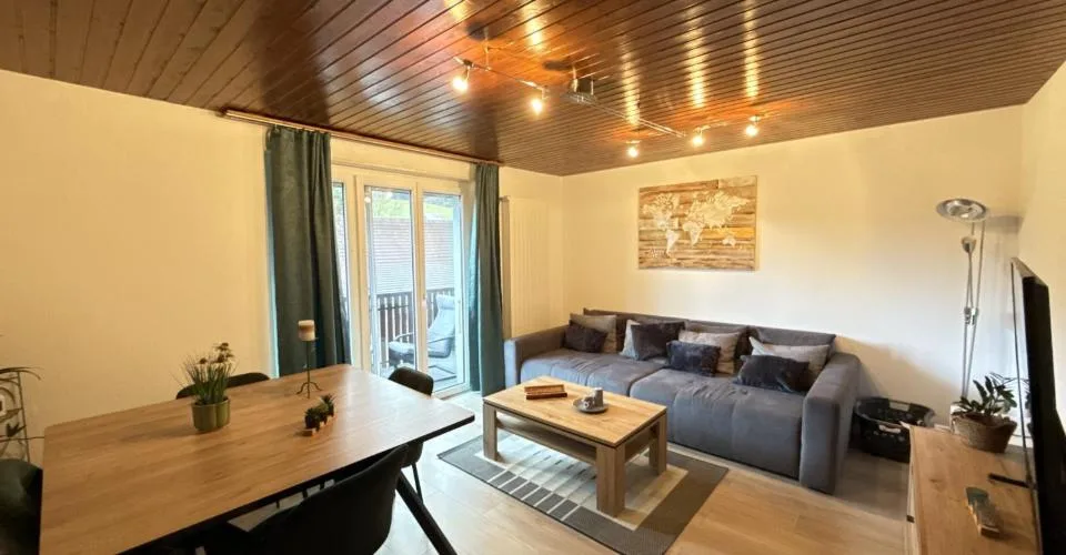 À Develier maison locative de 3 appartements à vendre