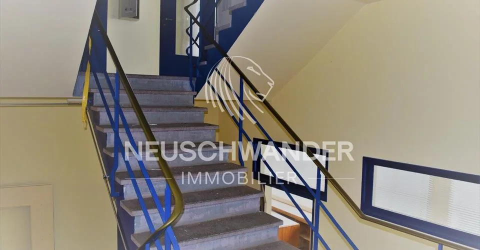 À vendre grands locaux de 4'211 m2 à Porrentruy