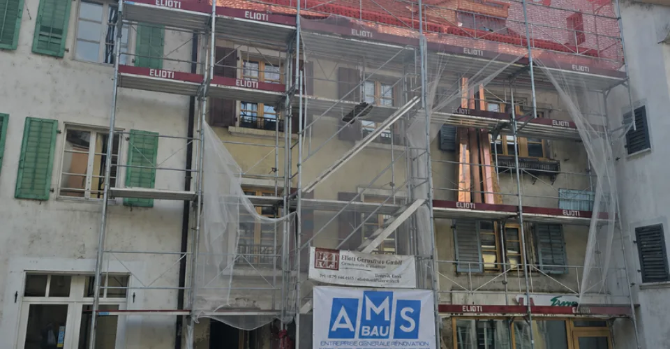 Immeuble entièrement transformé ? 4 appartements + 1 surface commerciale à Porrentruy(JU)