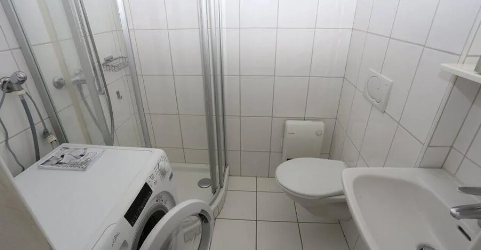 Immeuble de 2 logements, 1 studio et 1 bureau à vendre à Porrentruy