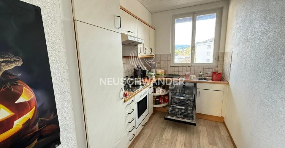 À vendre à Moutier immeuble de 1 commerce et 3 appartements