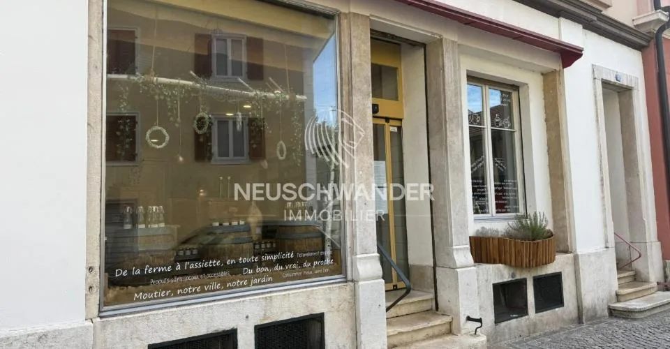 À vendre à Moutier immeuble de 1 commerce et 3 appartements