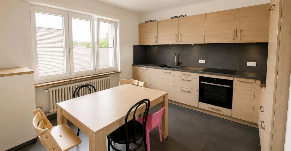 À Corban maison locative de 2 appartements à vendre