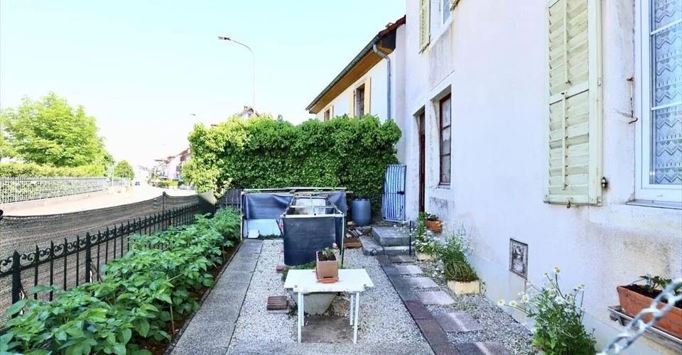À Boncourt à vendre immeuble de rendement de 3 unités locatives