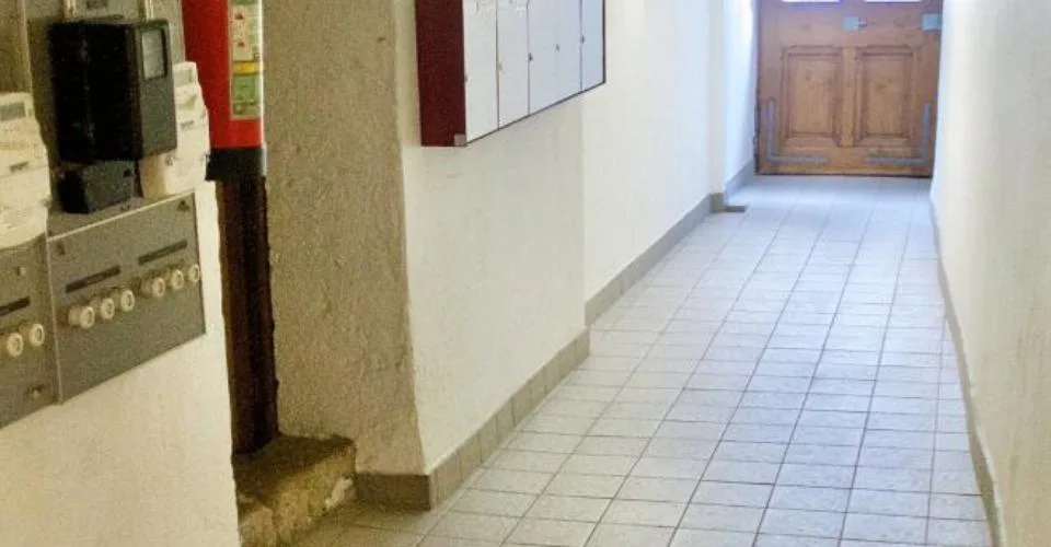 Immeuble de rendement de 4 logements et 1 commerce à vendre