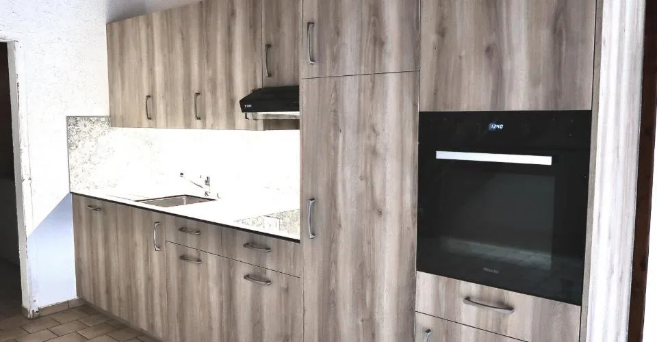Immeuble de rendement de 4 logements et 1 commerce à vendre