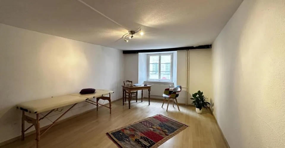 Immeuble de rendement mixte de 5 unités à vendre à Porrentruy