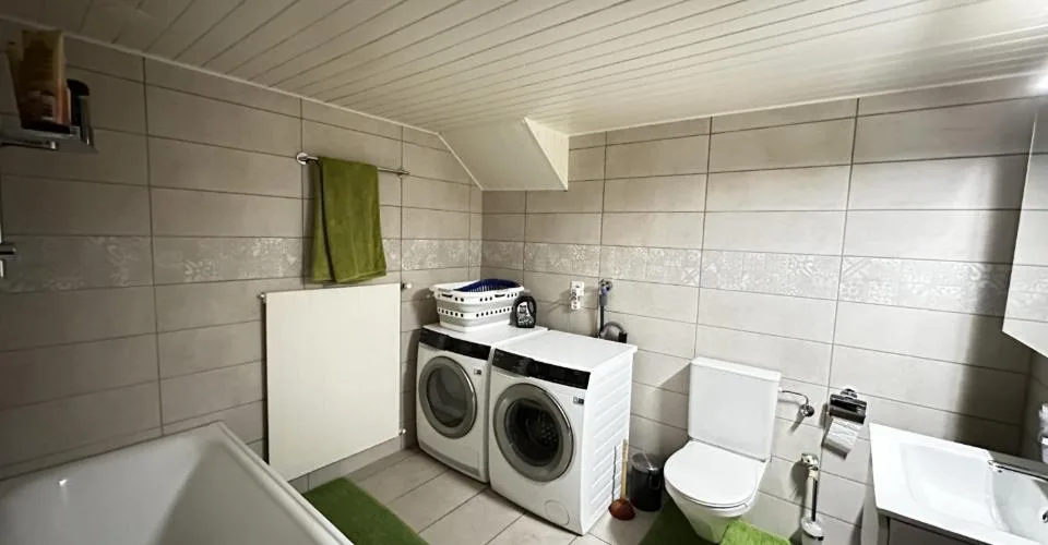 Immeuble de rendement mixte de 5 unités à vendre à Porrentruy