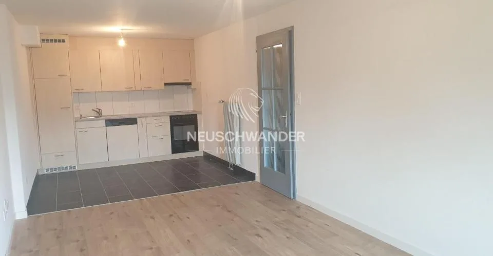 Immeuble de rendement avec 4 appartements et 1 restaurant à Delémont