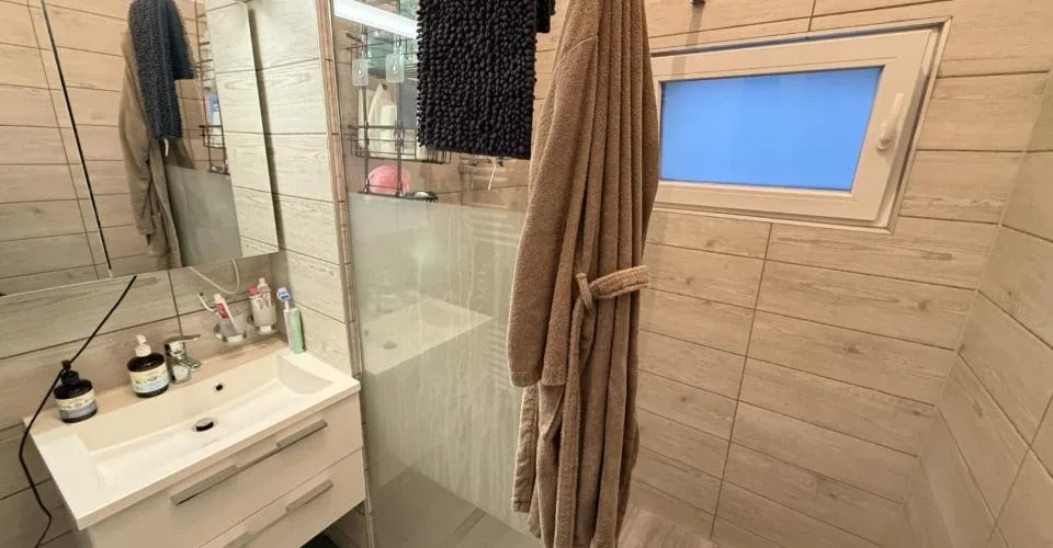 À Moutier à vendre immeuble de rendement de 5 appartement