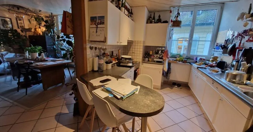 À Porrentruy immeuble de 3 appartements et 1 commerce