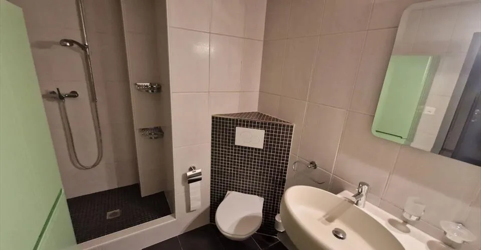 À Porrentruy immeuble de 3 appartements et 1 commerce