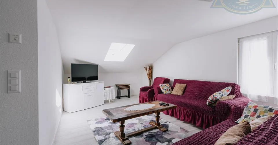 Immeuble mixte au centre du village de Saignelégier. – Foto 8 von 13