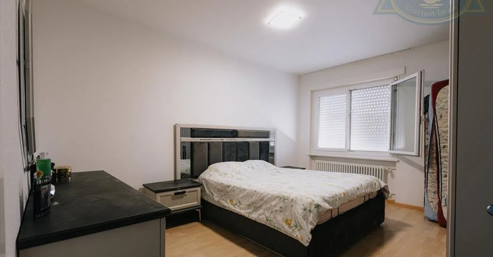 Immeuble mixte au centre du village de Saignelégier. – Foto 4 von 13