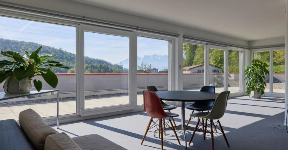 Belle surface administrative avec grande terrasse 200 m2 !